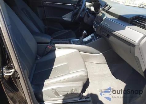 2022 Audi Q3 Premium 40 Tfsi Quattro Tiptronic из США, поврежденный, VIN WA1AUCF38N1036073